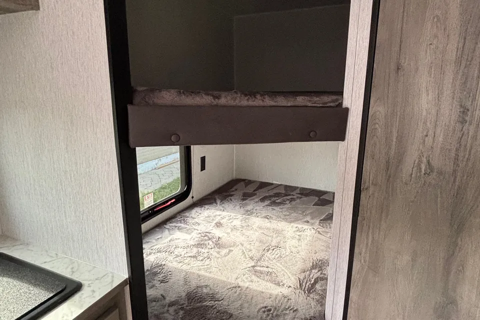 Brand New 2026 Sunset Park RV 21DB Travel Trailer