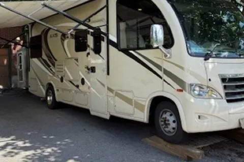 Thor Motor Coach Thor Axis 24.1 Class A