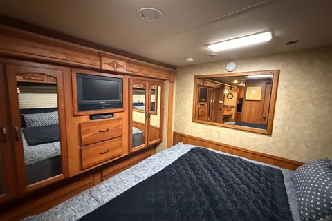 Coachmen Encounter Class A ready for a trip