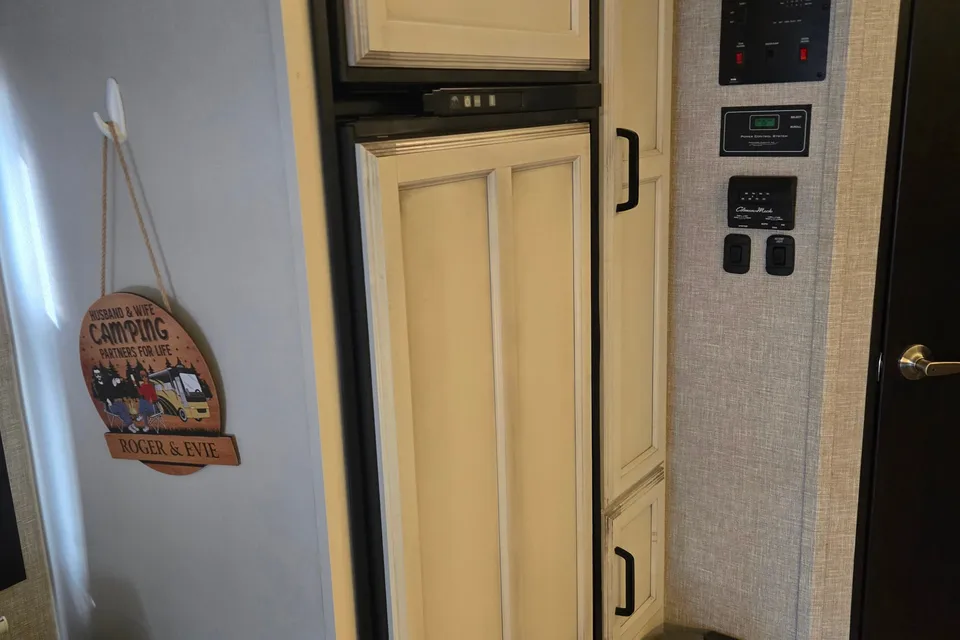 Roger's Jayco Alante Class A