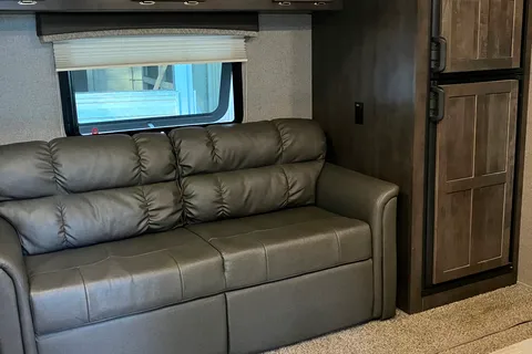 Couple Camper