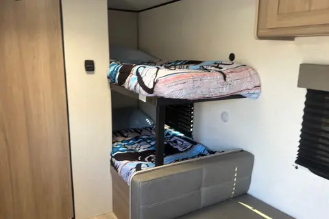 Home away from home Coleman 17B Travel Trailer