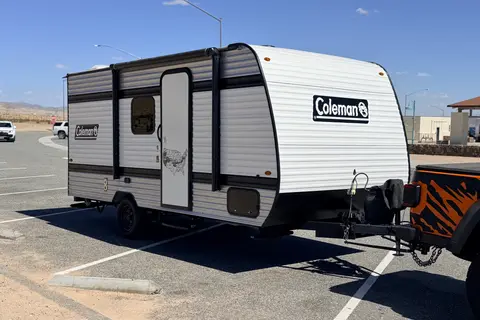 Fun Family Adventures, Easy to Tow and Setup