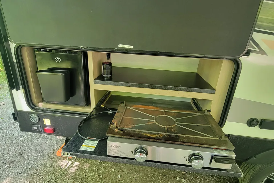 Cruiser RV Radiance 25BH Travel Trailer