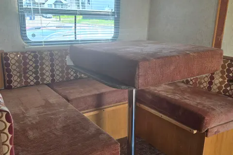 L'Escape