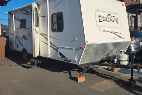 L'Escape