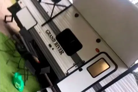 Sunny & Harvey’s 2024 Grand River 22mb Travel Trailer