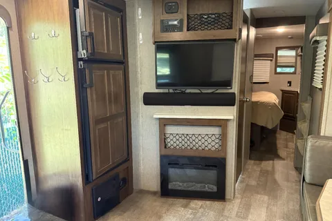 2020 Rockwood MiniLite 2506S | WonderLuxe Escape