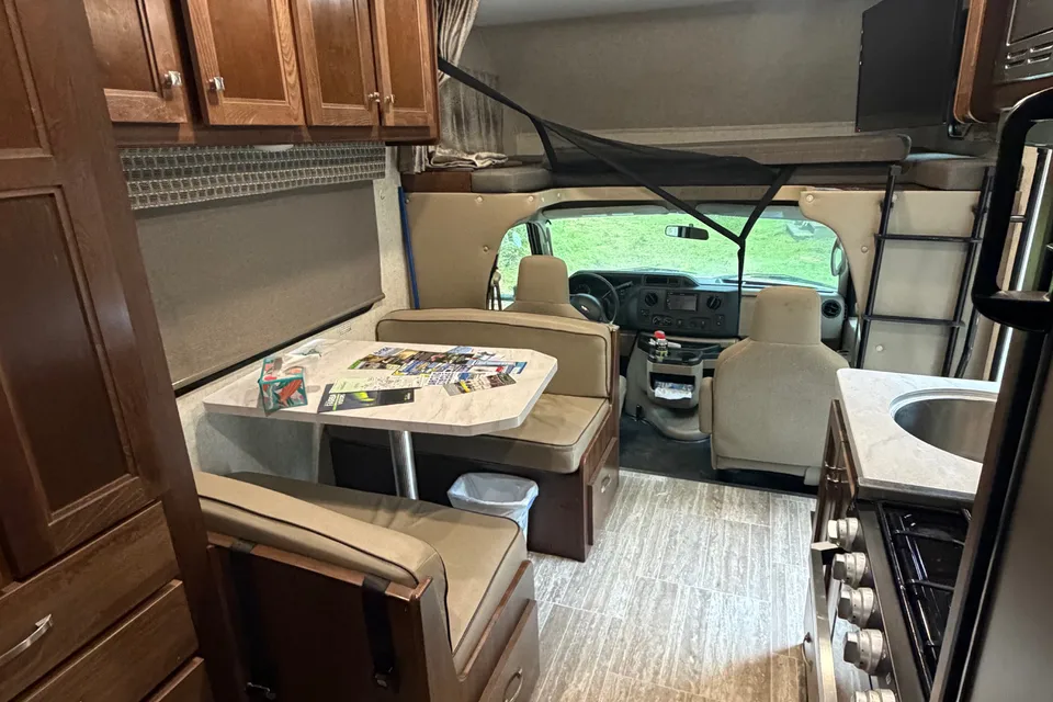 Alaska Mobile B&B