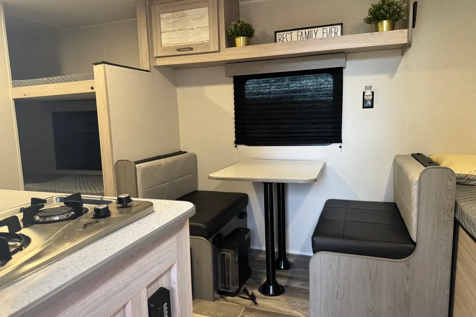 Gardner Heartland Pioneer Travel Trailer