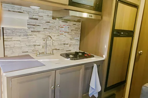 Dritan's   Independent   Travel Trailer