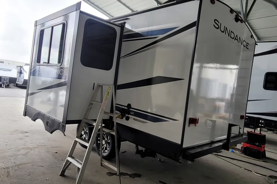 Rachel's Heartland Sundance Travel Trailer