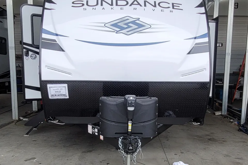 Rachel's Heartland Sundance Travel Trailer