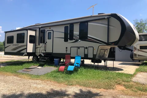Mike's Forest River 371rebh sandpiper Fifth Wheel