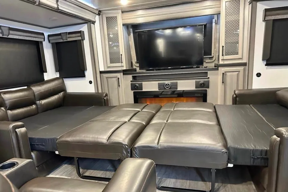 2022 Keystone Montana 3763BP Fifth Wheel