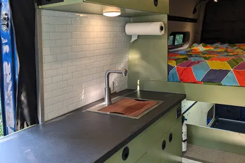 Mercedes Sprinter 4x4 Adventure Van