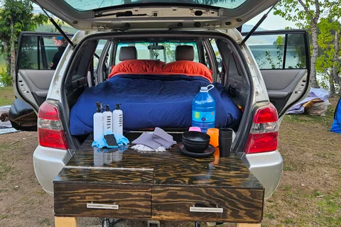 Blue Guardian AWD Overlander