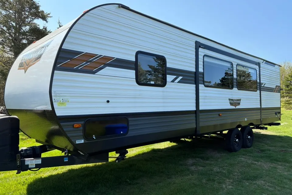Arrive & Unwind | Luxury delivered RV - Just arrive and relax