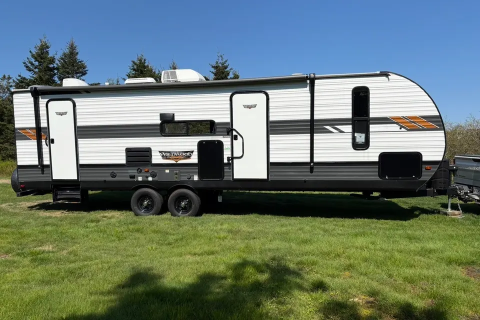 Arrive & Unwind | Luxury delivered RV - Just arrive and relax
