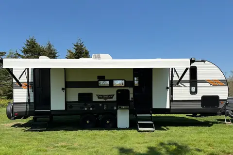 Arrive & Unwind | Luxury delivered RV - Just arrive and relax