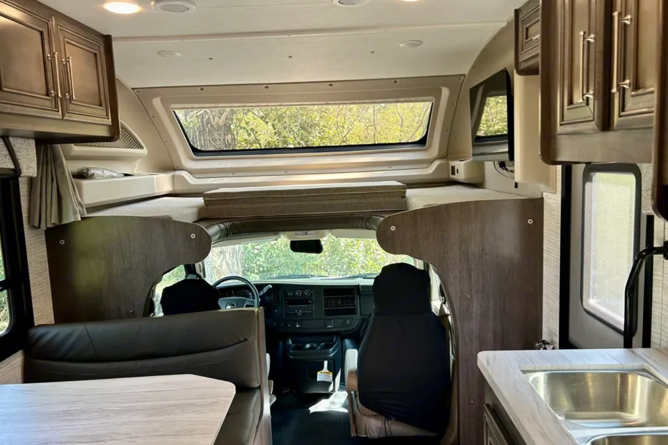 *Easy to Use* 2024 Odyssey SE