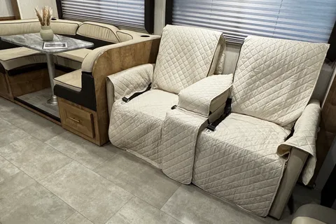 Hit the road in style and comfort! 2021 Coachmen Leprechaun!