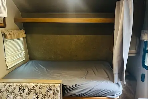 Keystone Memory Maker with Bunk Beds