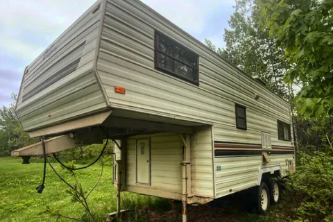 Zachary's Terryresort Fift wheel Fifth Wheel