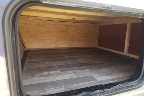 Keystone Zinger Lite 18BH Travel Trailer