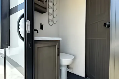 Donald's Venture Sportrek touring edition Travel Trailer