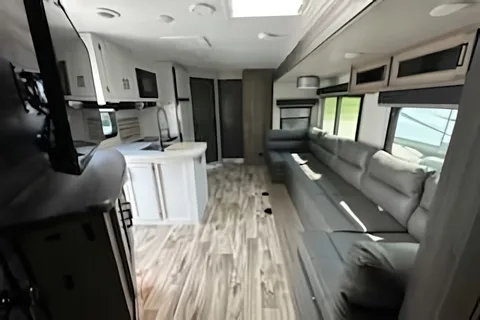 Donald's Venture Sportrek touring edition Travel Trailer