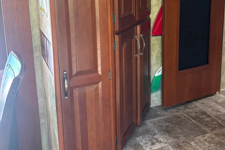 Spacious and Cozy Travel Trailer- Ready for Your Next Adventure!