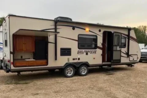 Okanagan Leisure's Gulf Stream Gulfbreeze Travel Trailer