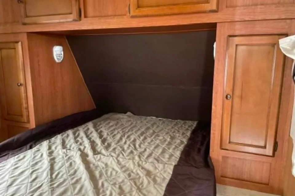 Okanagan Leisure's Gulf Stream Gulfbreeze Travel Trailer