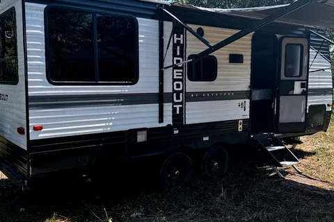 Zuleyma'S Keystone Hideout Travel Trailer