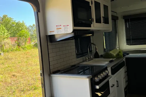 Zuleyma'S Keystone Hideout Travel Trailer