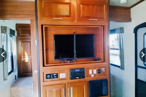 Timothy's Keystone Fusion 301 Toy Hauler