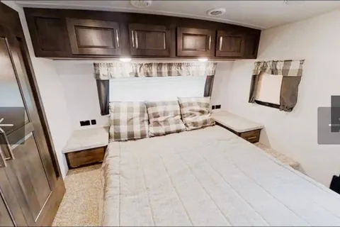 Lux Living