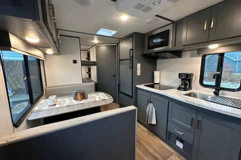 Brandon 's Bunkhouse Bonanza