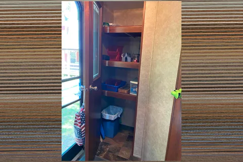 Cozy Camper - Forest River Tracer Ultra Lite Travel Trailer