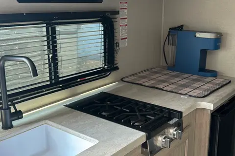 Roam & Relax RV Rentals
