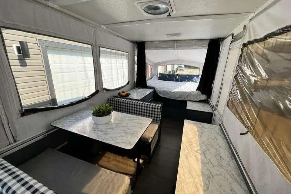 Flying Dutchmen 1006d Tent Trailer