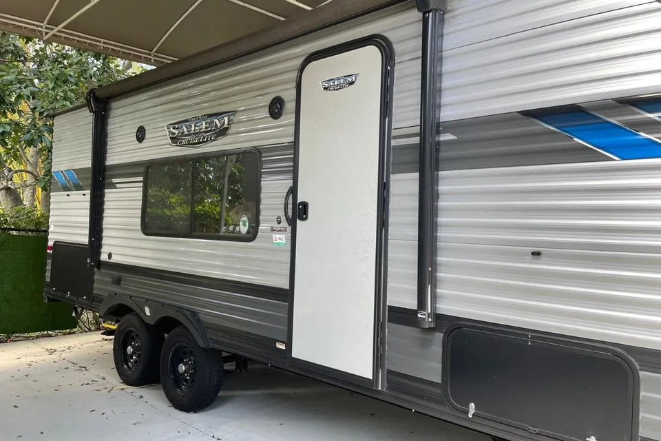 Edith's Forest River Salem Cruise Lite Travel Trailer