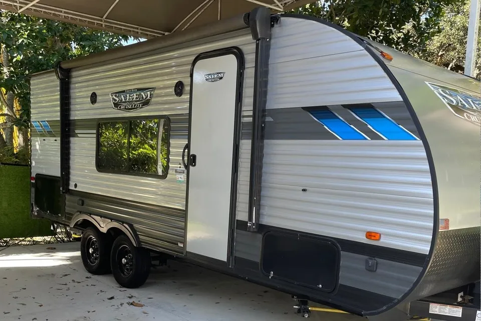 Edith's Forest River Salem Cruise Lite Travel Trailer