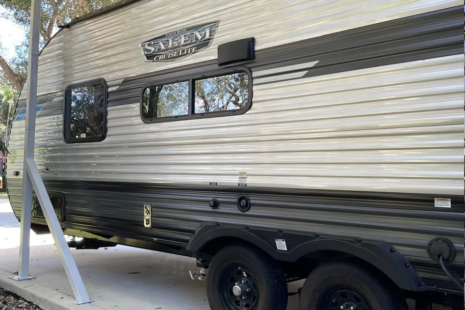 Edith's Forest River Salem Cruise Lite Travel Trailer