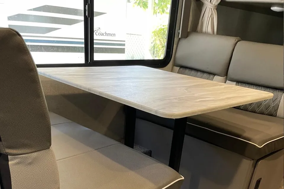 Edith's Forest River Salem Cruise Lite Travel Trailer