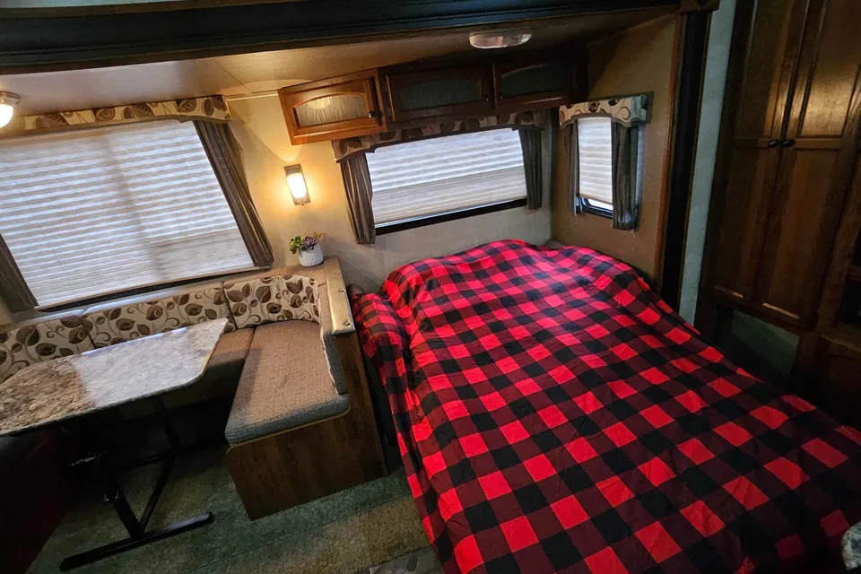 ☆AirBnB on Wheels☆