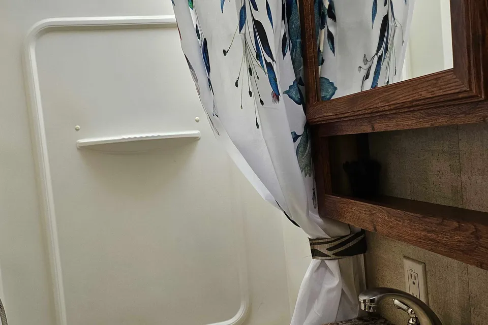 ☆AirBnB on Wheels☆