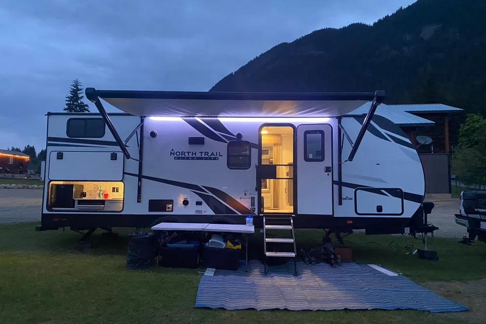Michael's Heartland North Trail 24BHS Travel Trailer