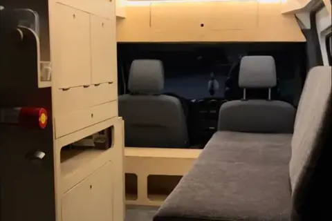 vi.vanlife
